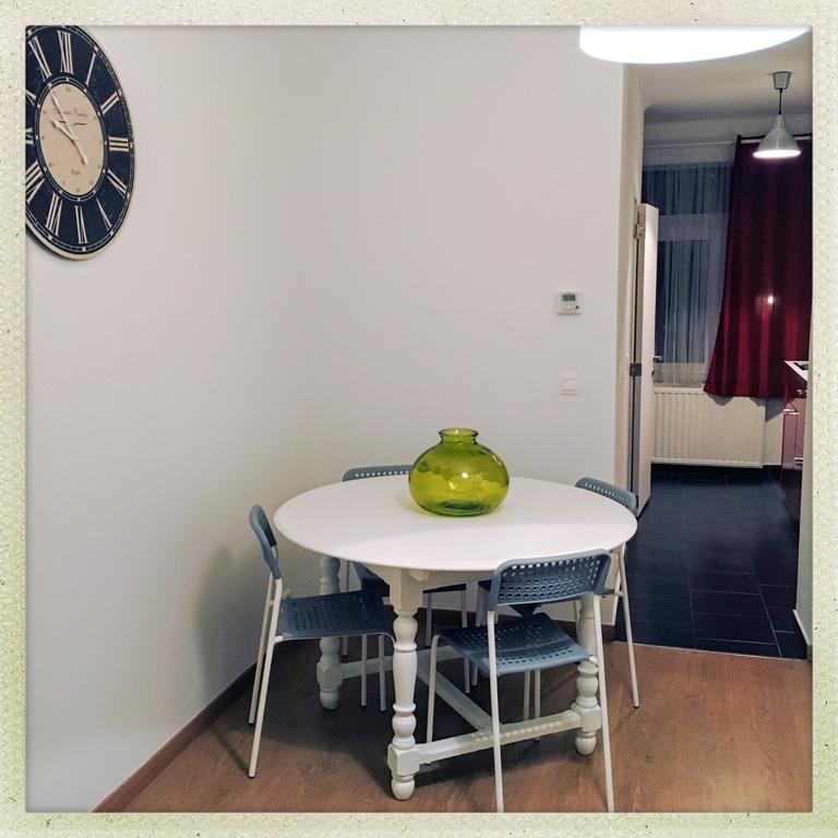 Second Floor At Home Brussel Bagian luar foto